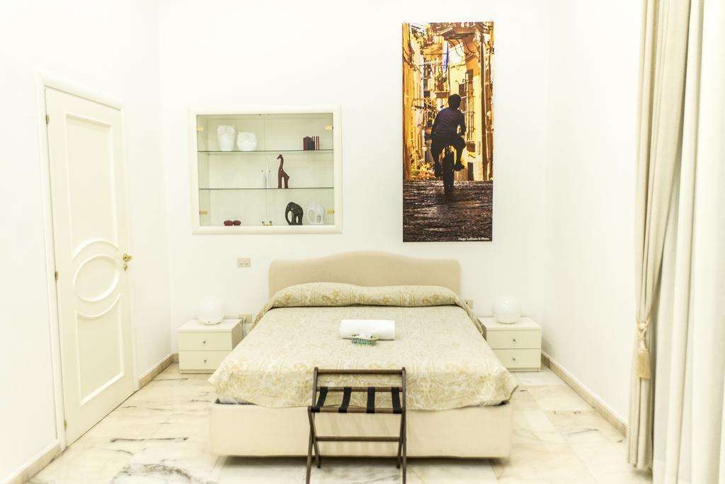 B&B Palazzo Ruffo Di Bagnara Naples Room photo