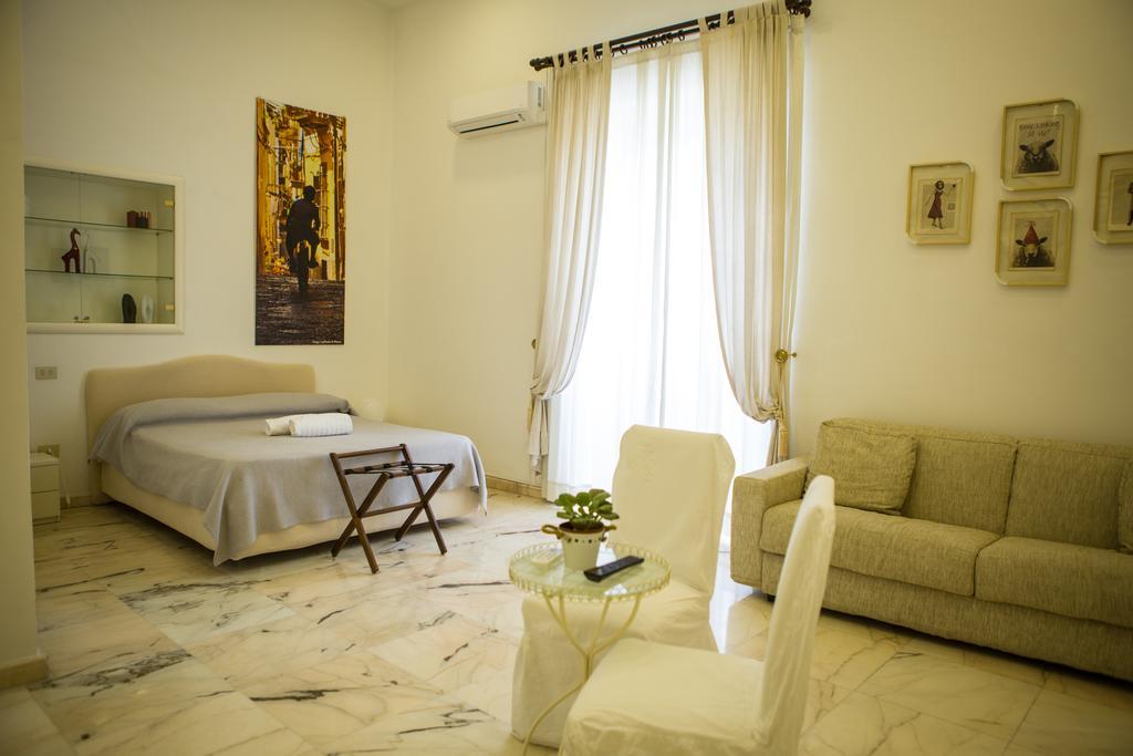 B&B Palazzo Ruffo Di Bagnara Naples Exterior photo