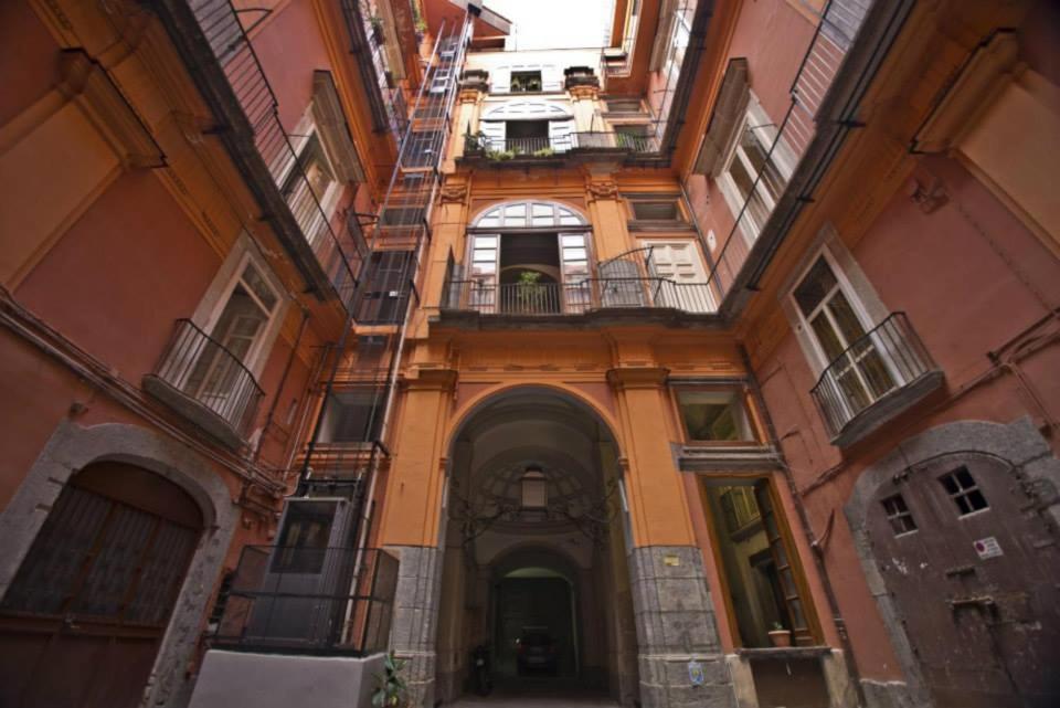 B&B Palazzo Ruffo Di Bagnara Naples Exterior photo